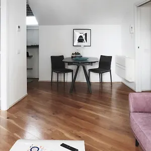 Comecasa Attic 5 Min Walk From Duomo Apartment Mailand